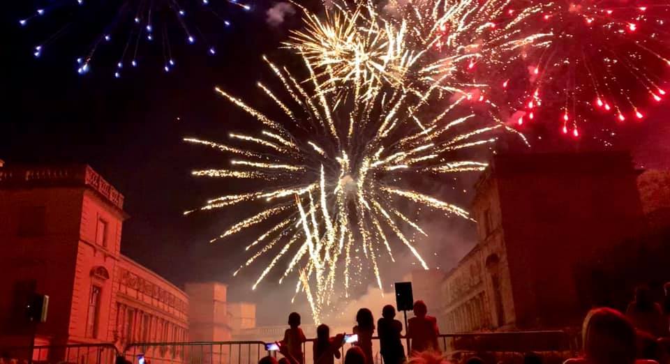 Feux d'artifice mariage Millétoiles