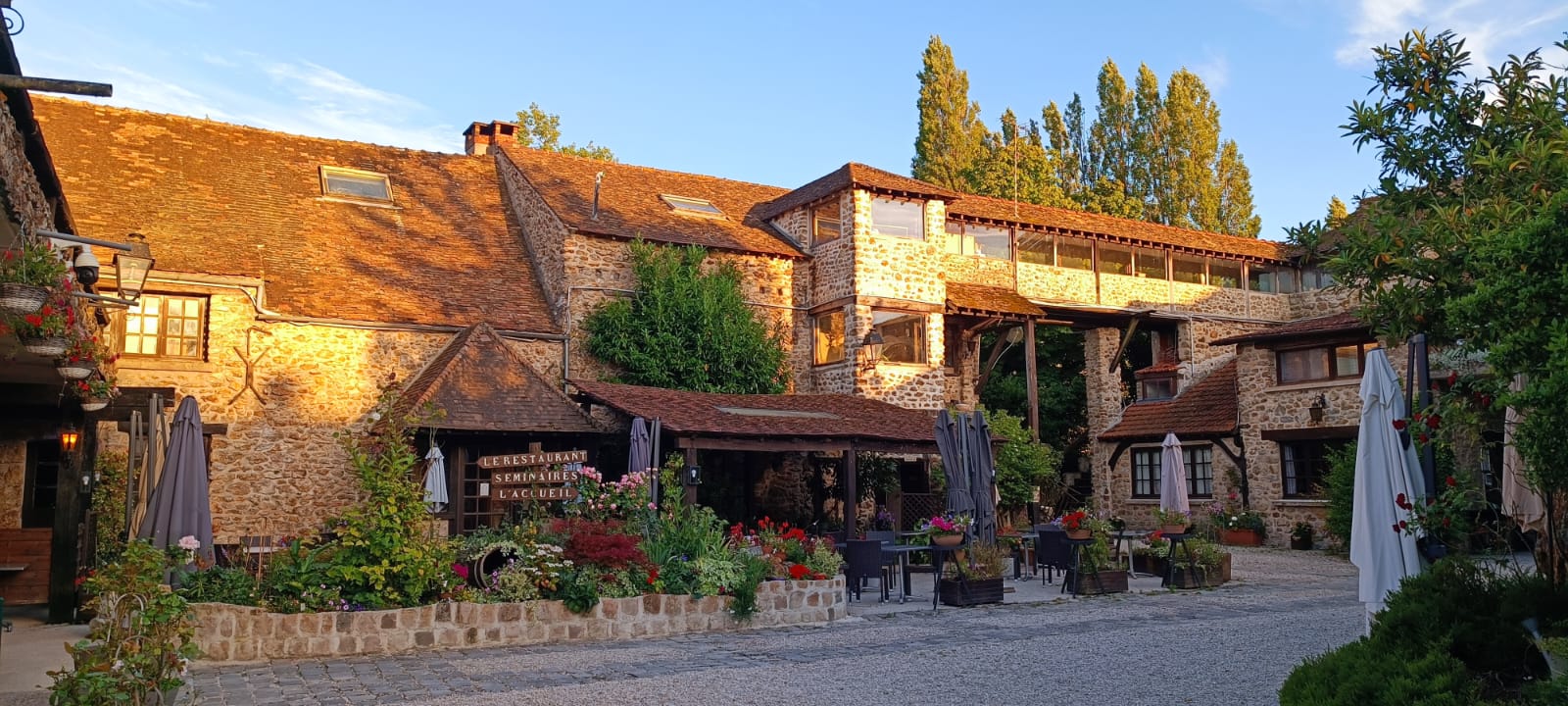 Relais de la Benerie avant feu d'artifice Millétoiles