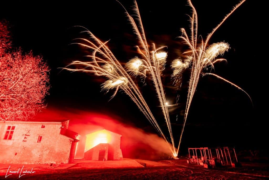 Illumination pyrotechnique Millétoiles