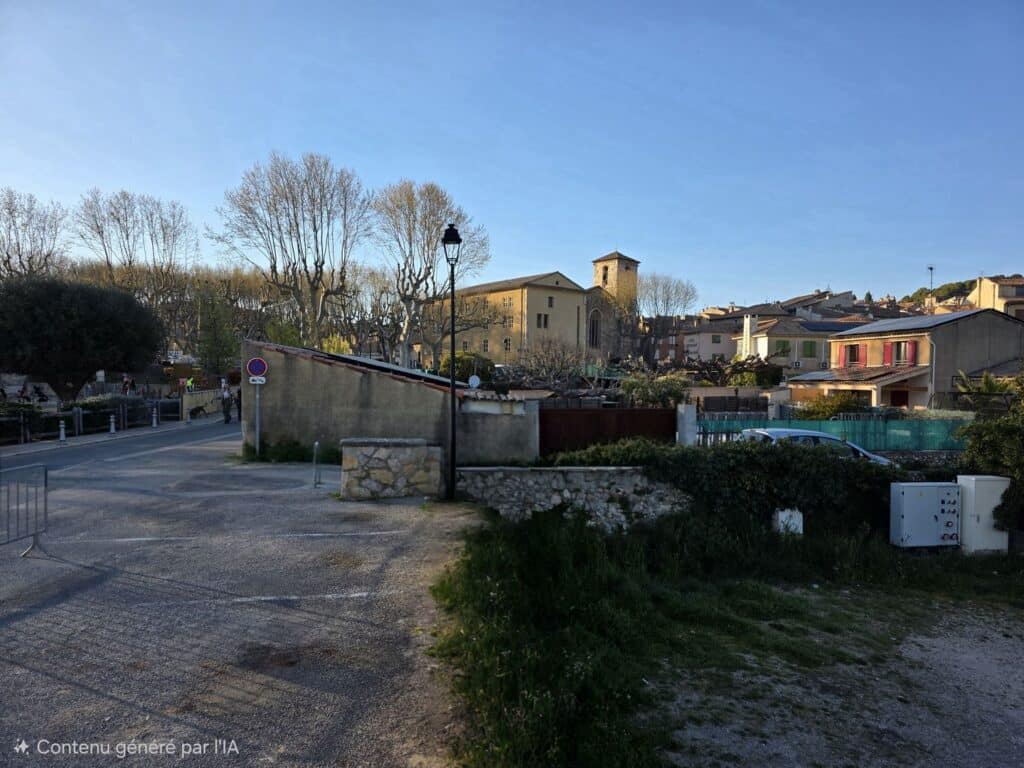 Le village d'Aups Par Millétoiles